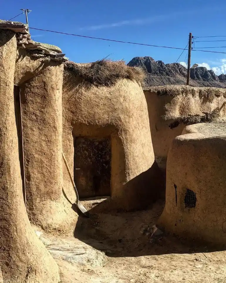 روستای ماخونیک