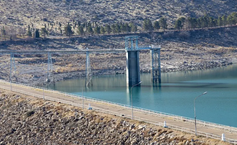 سد درودزن فارس؛ آرامشی آنسوی موجها 2 سد درودزن کجاست