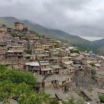 برج برفی مشهد؛ تجربه زمستان در دل تابستان 7 روستای کنگ مشهد؛ روستایی کوهستانی با معماری پلکانی